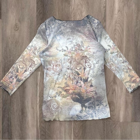 Vintage 2000s Women's 3/4 Sleeve Top - Dreamy Bling Birds & Florals Size S/M - Picture 4 of 7
